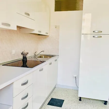 Dependence Le Pygmalion Apartment *